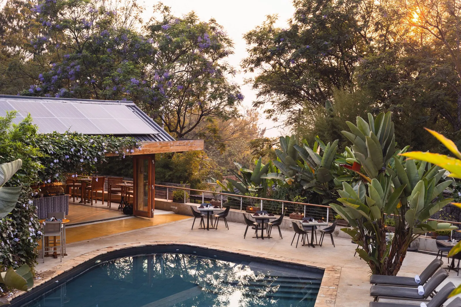 Hemingways Retreat Kigali grounds and pool