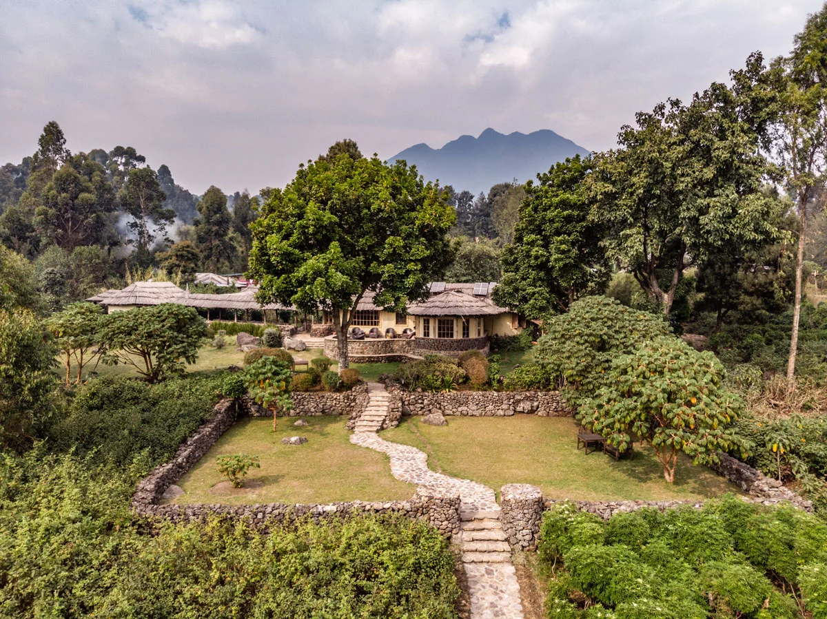 Mount Gahinga Lodge in its Ugandan mountain setting